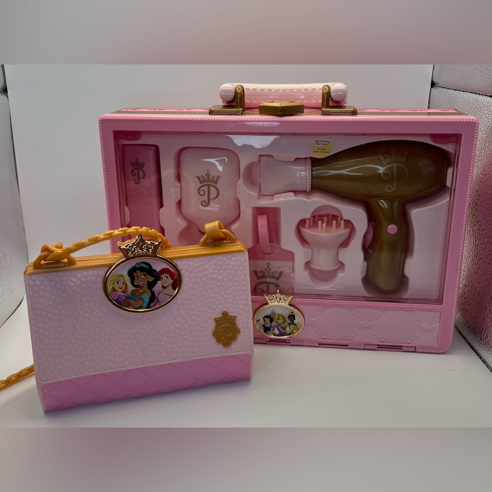 Disney Princess Pink and Gold girls travel tote and purse!